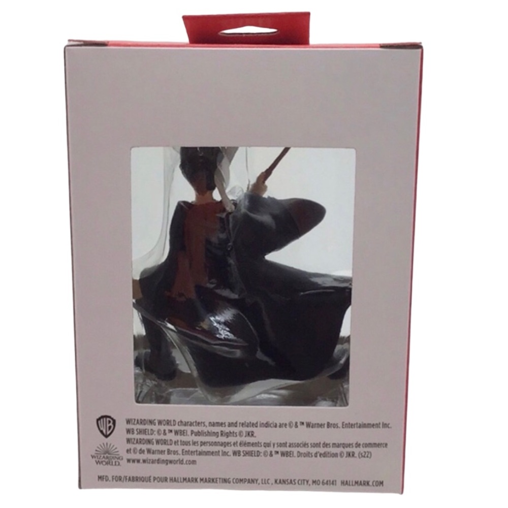 Hallmark Harry Potter “Harry Potter with Wand” Christmas Ornament (NWT) - Picture 6 of 10
